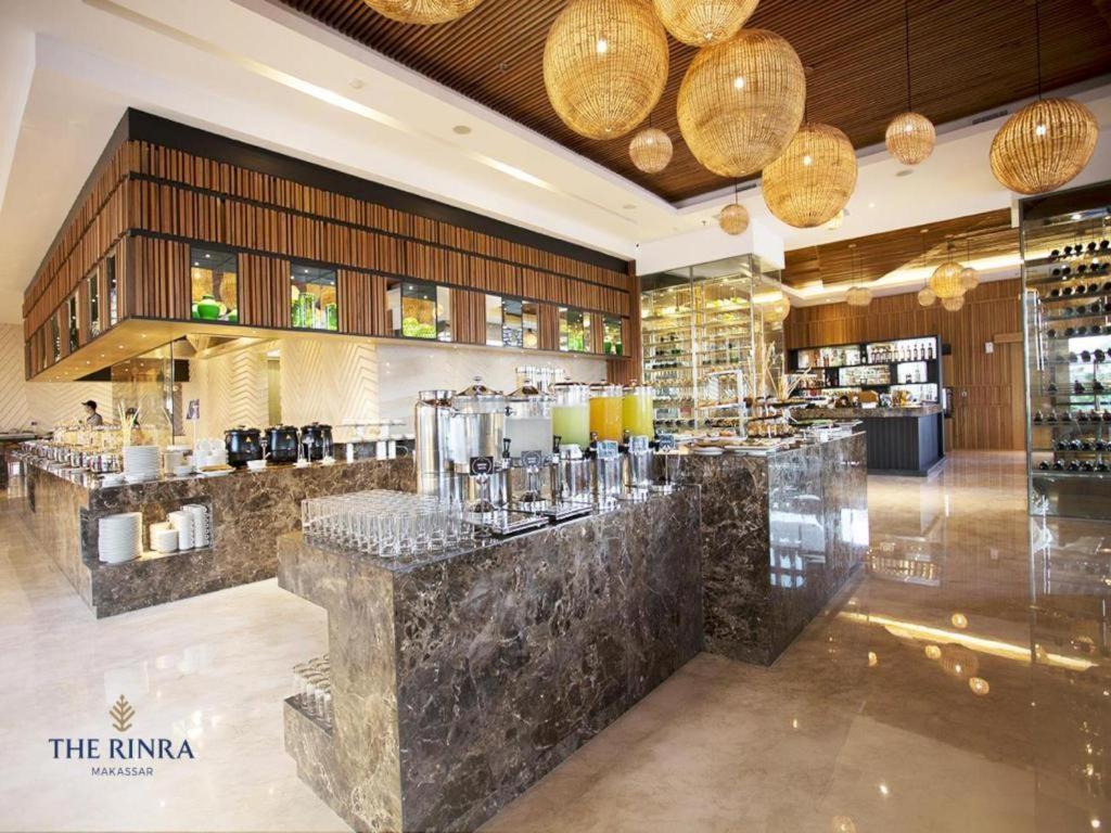 Hotel The Rinra Makasar Zewnętrze zdjęcie