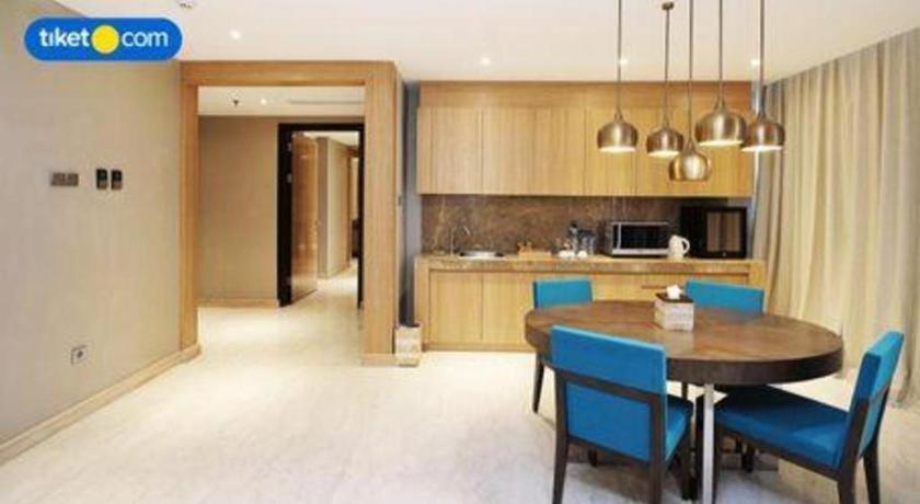 Hotel The Rinra Makasar Zewnętrze zdjęcie