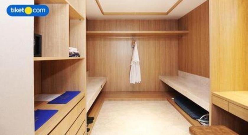 Hotel The Rinra Makasar Zewnętrze zdjęcie